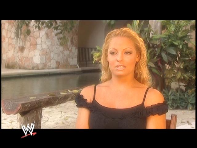 VIVA LAS DIVAS-54
